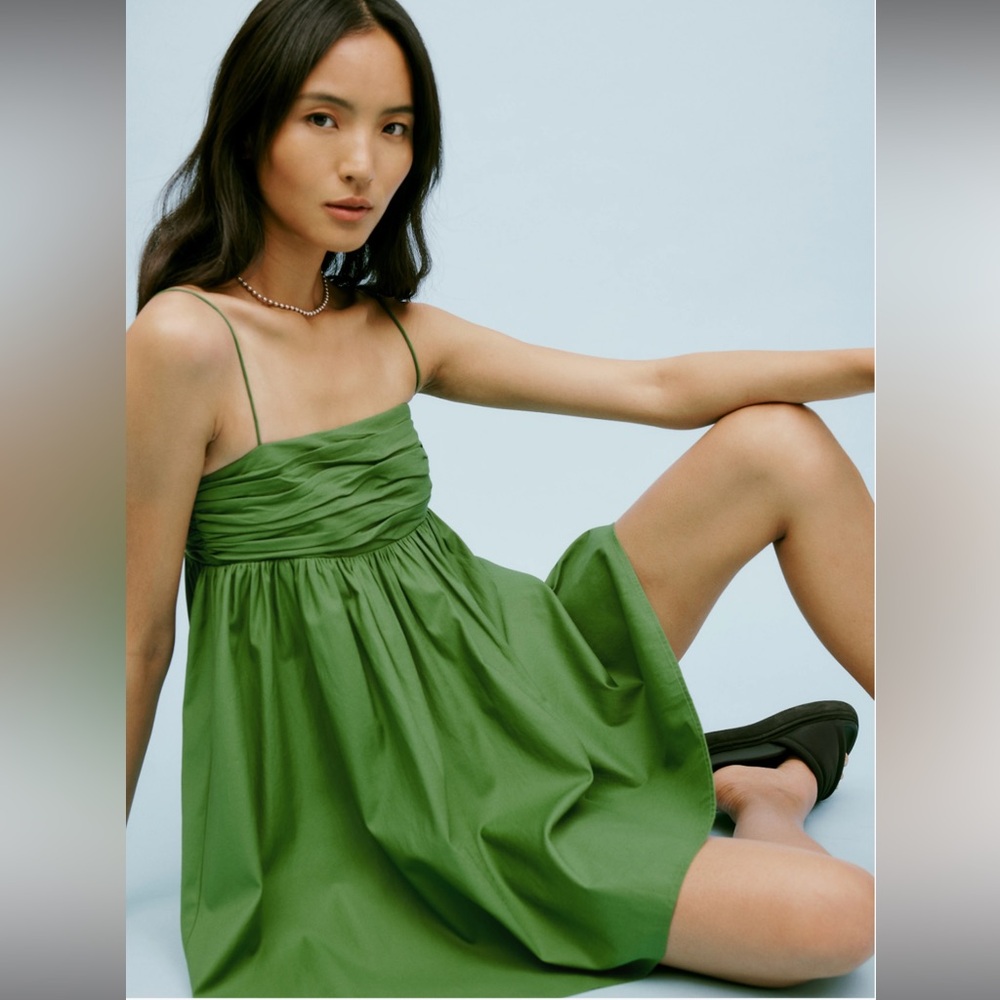 Reformation Catarina dress in Palm Green size 10